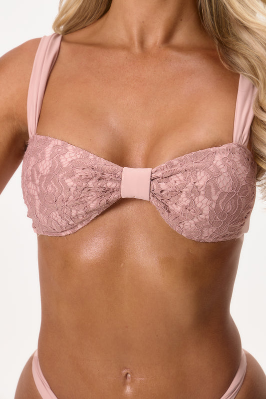 ISLA lace top